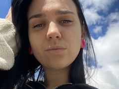 FlorensiNewer - female with black hair and  big tits webcam at LiveJasmin