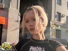 FlorynEmerald from LiveJasmin