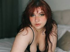 FoxiMoon - female with black hair and  big tits webcam at LiveJasmin