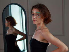 FranMorris - female with brown hair and  small tits webcam at LiveJasmin