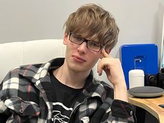 FreddKanee from LiveJasmin