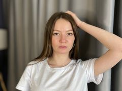 FredericaCarvin - female with brown hair and  big tits webcam at LiveJasmin