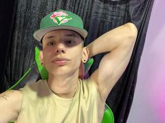 FrenlyRouse from LiveJasmin