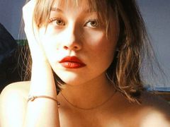 FrostyBloom from LiveJasmin