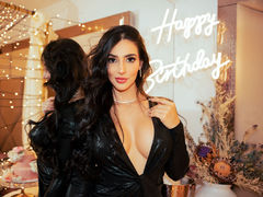 GabrielaParisi - female with black hair webcam at LiveJasmin