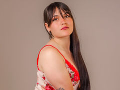 GalaLaverne - female with brown hair and  big tits webcam at LiveJasmin