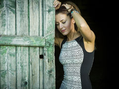 GBliss - female with brown hair webcam at LiveJasmin