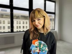 GemmaCavell - female with brown hair webcam at LiveJasmin