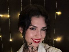 GenesisLebow - female with brown hair webcam at LiveJasmin