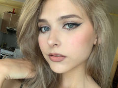 GenovevaSallmen from LiveJasmin