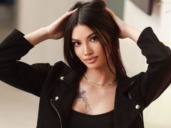 GiaHarts - female with black hair and  big tits webcam at LiveJasmin
