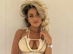 GiaNia from LiveJasmin