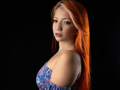 GiaOliver - female with red hair and  big tits webcam at LiveJasmin