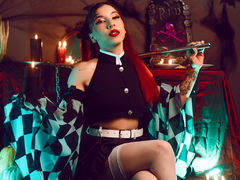 GiannaNicolle - female with brown hair webcam at LiveJasmin