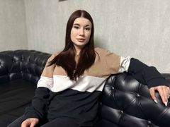 GinaLima - female with brown hair webcam at LiveJasmin