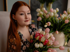 GinnyGingers - female with red hair and  big tits webcam at LiveJasmin