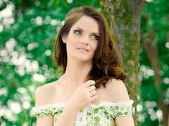 AmelieOnline - female with red hair webcam at LiveJasmin