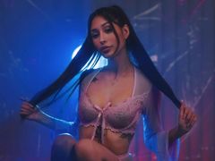 ModelGiselle - female with black hair and  big tits webcam at LiveJasmin