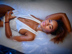 GiselleMina - female with black hair and  big tits webcam at LiveJasmin