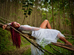 GiselleMina - female with black hair and  big tits webcam at LiveJasmin