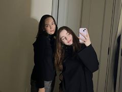 GlennaAndTiffiny - female with brown hair and  big tits webcam at LiveJasmin