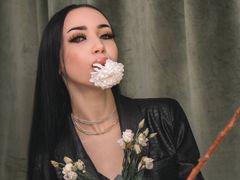 GloriaJess from LiveJasmin