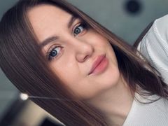 GloryQuent from LiveJasmin