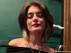 GoldenLips from LiveJasmin