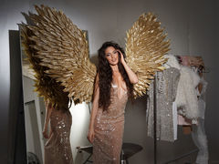 GoldyRivera - female with brown hair webcam at LiveJasmin