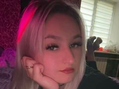 GraseNeon from LiveJasmin