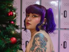 GreenLievans - female with red hair and  big tits webcam at LiveJasmin
