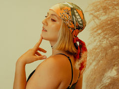 GregoriaTonelli - blond female webcam at LiveJasmin