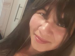 GrettyRoss - female with brown hair and  big tits webcam at LiveJasmin