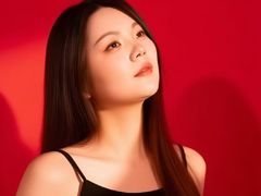 GuanshiSun - female with black hair and  big tits webcam at LiveJasmin