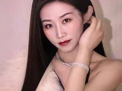 Guoun from LiveJasmin