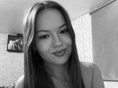 GwenTeabo from LiveJasmin