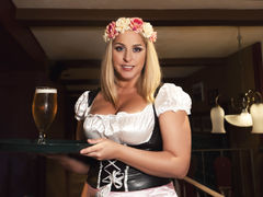 GyaOwens - female with black hair and  big tits webcam at LiveJasmin