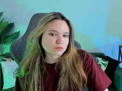 HahhaDinyu from LiveJasmin