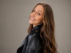 HaileyArden from LiveJasmin