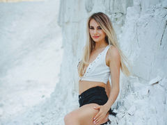 HannaMo - blond female with  small tits webcam at LiveJasmin