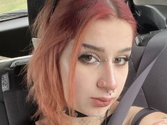 HannahFarah - female with red hair and  big tits webcam at LiveJasmin