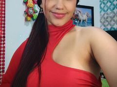 HannahHerrera - female with black hair webcam at LiveJasmin