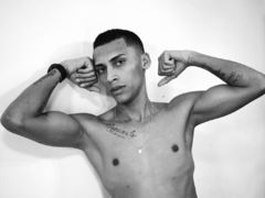 HarinRobert from LiveJasmin
