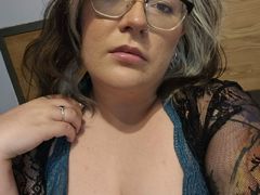 HarleyMoon - female with  big tits webcam at LiveJasmin