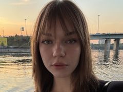 HarrietEllender - female with red hair webcam at LiveJasmin