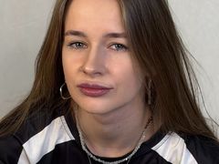HazelGuillen from LiveJasmin