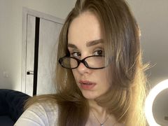HazelKaylu from LiveJasmin