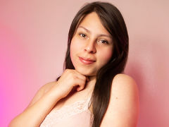 HazzelStarling from LiveJasmin