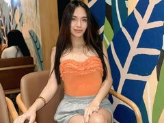 HeavenDalton - shemale with black hair webcam at LiveJasmin