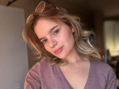 HeidyNemzin from LiveJasmin